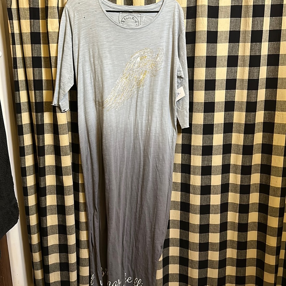 A Rare Bird Heathered Gray Size S/M